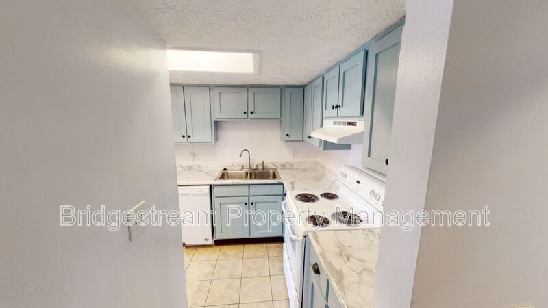Cozy 2 Bed, 1 Bath Downstairs Unit Coming Soon property image