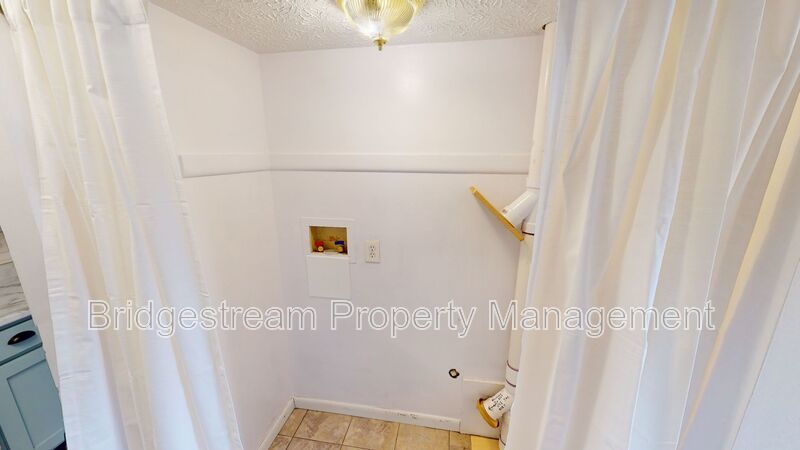 Cozy 2 Bed, 1 Bath Downstairs Unit Coming Soon property image