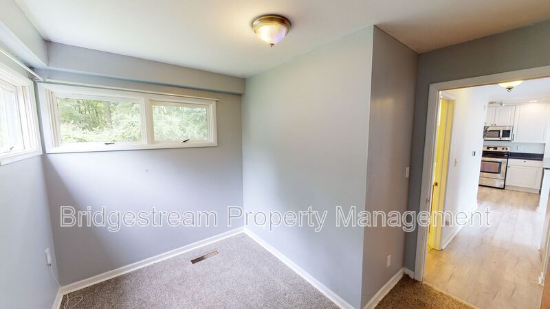 Beautiful 3 bedroom 1 bath Cape Cod style house with den/office and carport located in Kettering property image