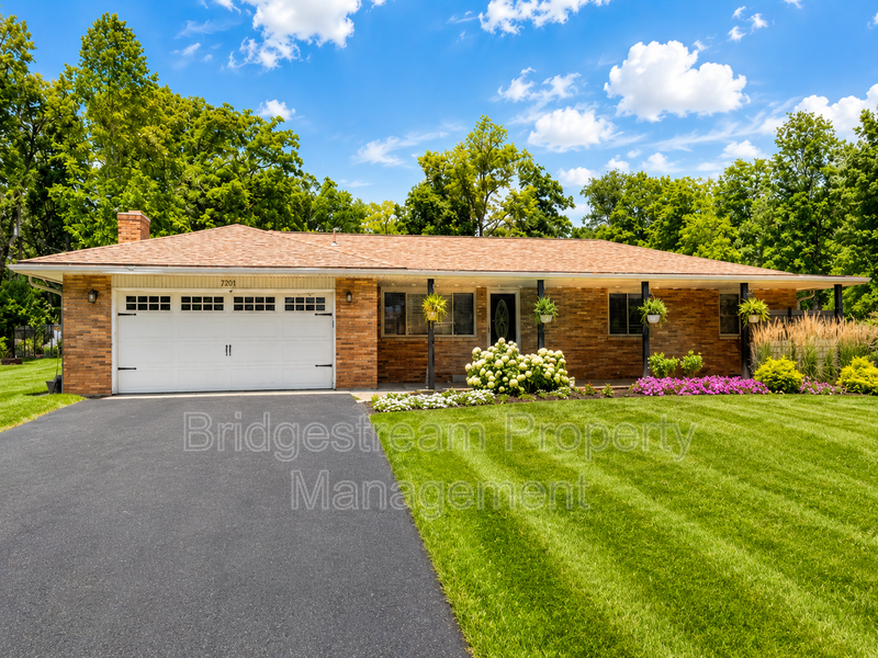 Beautiful 3 Bed, 2 Bath Home in Beavercreek Now Available property image