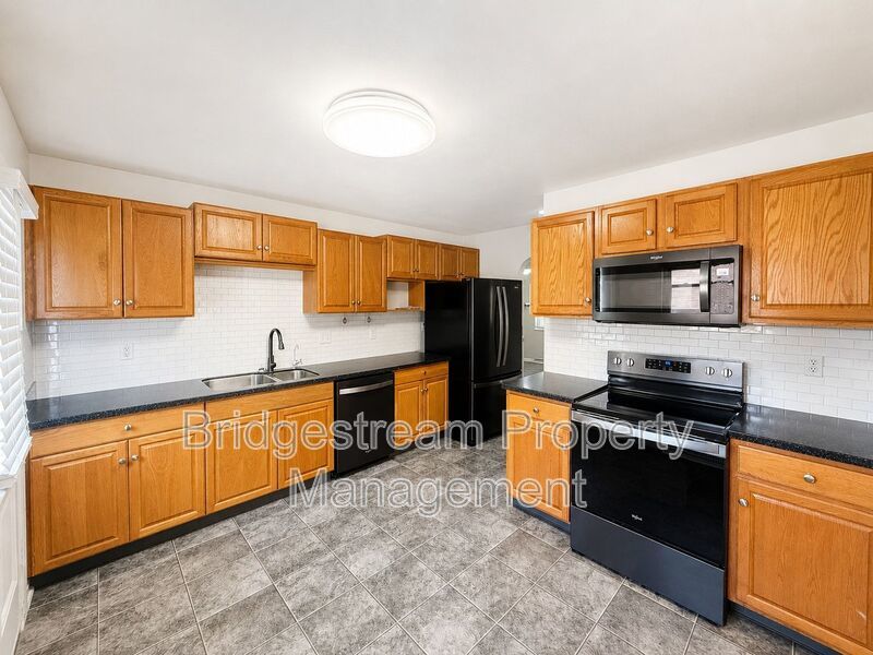 Beautiful 3 Bed, 2 Bath Home in Beavercreek Now Available property image