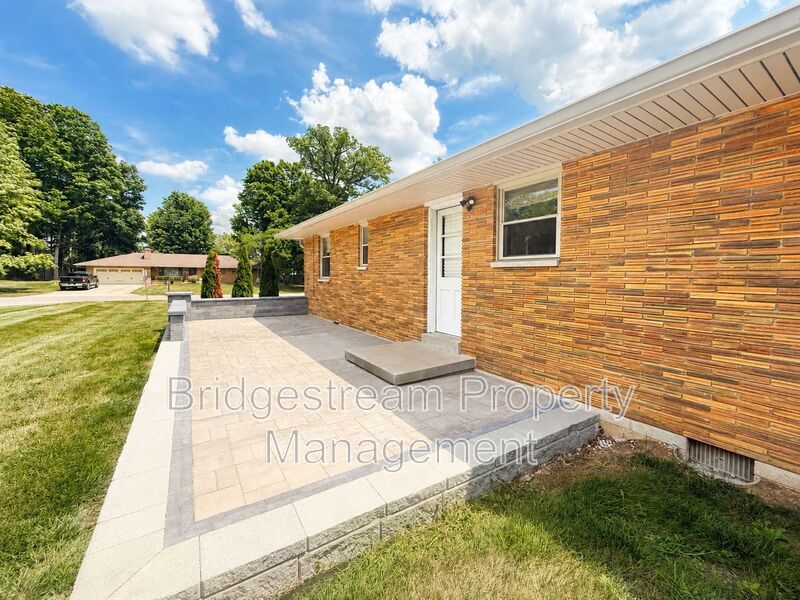 Beautiful 3 Bed, 2 Bath Home in Beavercreek Now Available property image