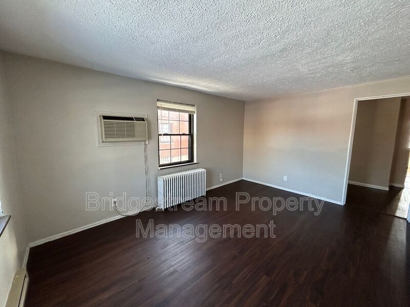 Cozy 1 Bed, 1 Bath Apartment Now Available property image