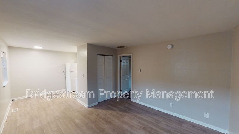 Charming Ground-Level 1 Bed, 1 Bath with Private Entry property image