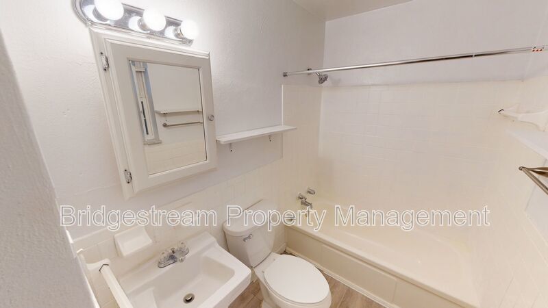 Charming Ground-Level 1 Bed, 1 Bath with Private Entry property image