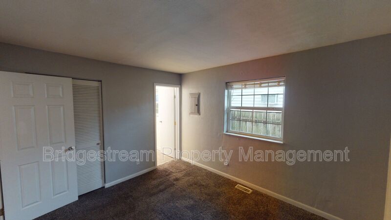 Charming Ground-Level 1 Bed, 1 Bath with Private Entry property image