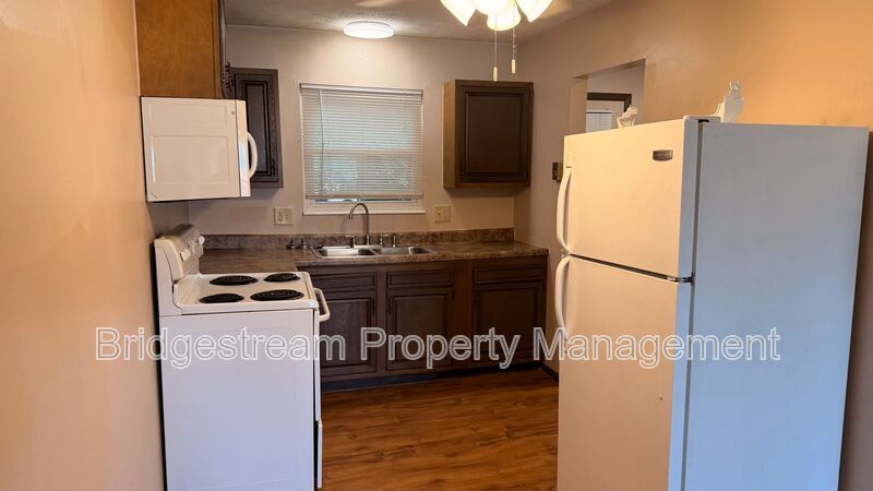 Cozy 2 Bed, 1 Bath Apartment in Germantown property image