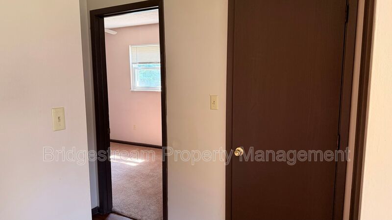 Cozy 2 Bed, 1 Bath Apartment in Germantown property image