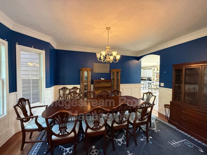 Stunning 4-Bedroom Home with Finished Basement, Movie Theater & Incredible Outdoor Space property image