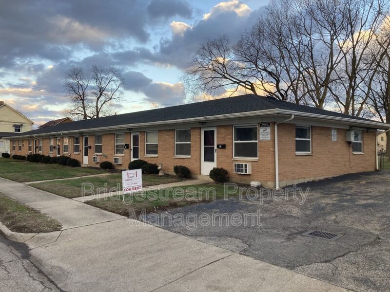 Cozy 2 Bed, 1 Bath Ranch Style Apartment in East Dayton property image