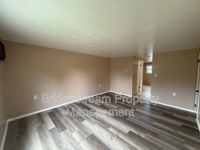 Cozy 2 Bed, 1 Bath Townhome in Fairborn property image