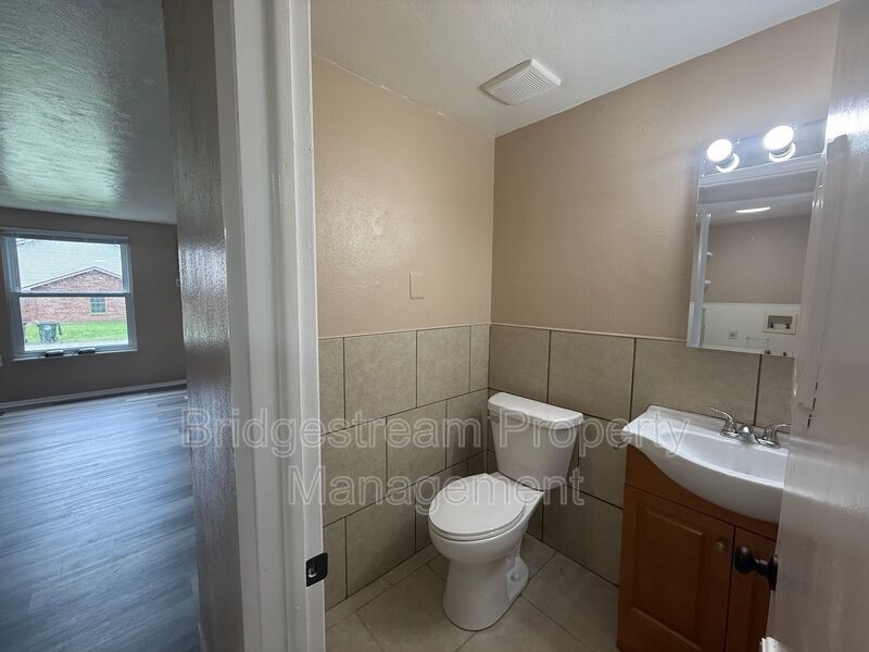 Cozy 2 Bed, 1 Bath Townhome in Fairborn property image