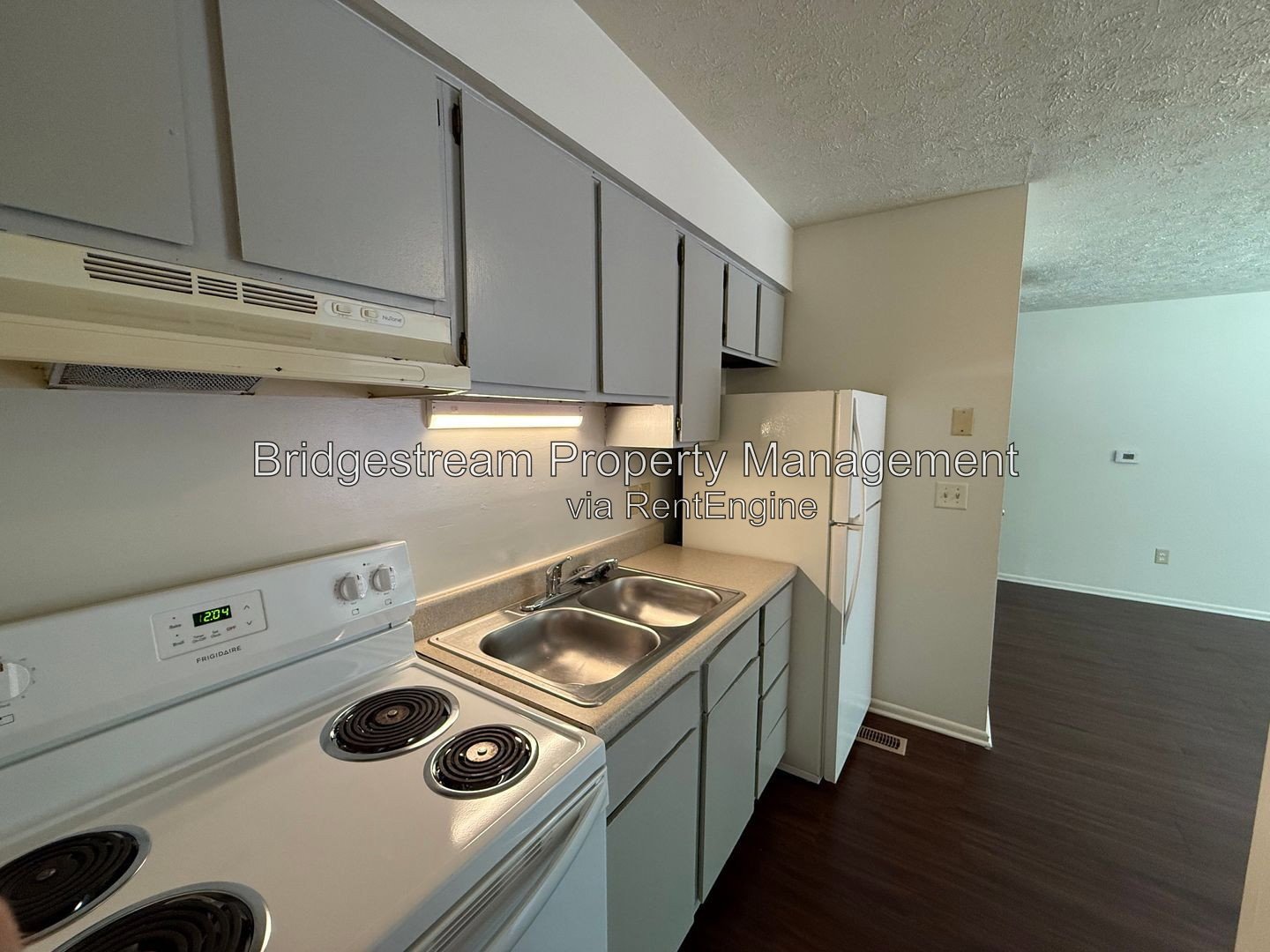 First Month Rent Free Move in Special - Cozy 1 Bed, 1 Bath Apartment Now Available property image