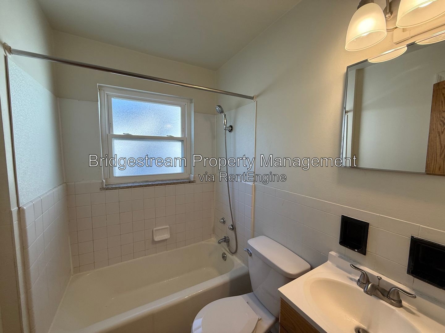 Cozy 1 Bed, 1 Bath Upstairs Apartment Now Available property image