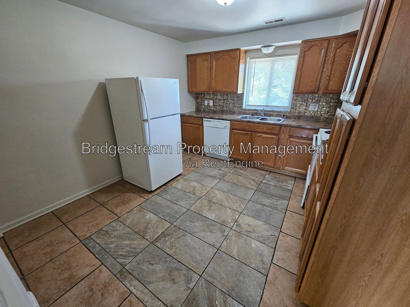 Cozy 2 Bed, 1 Bath Apartment Now Available property image