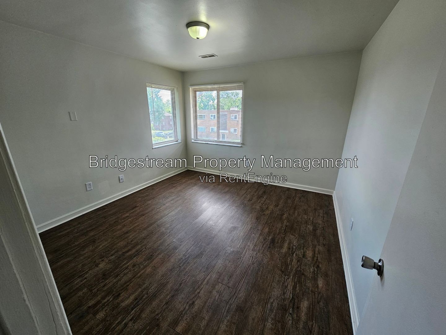 Cozy 2 Bed, 1 Bath Apartment Now Available property image