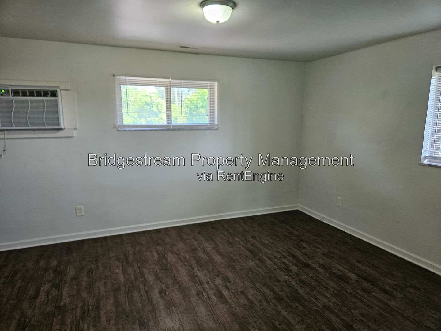 Cozy 2 Bed, 1 Bath Apartment Now Available property image