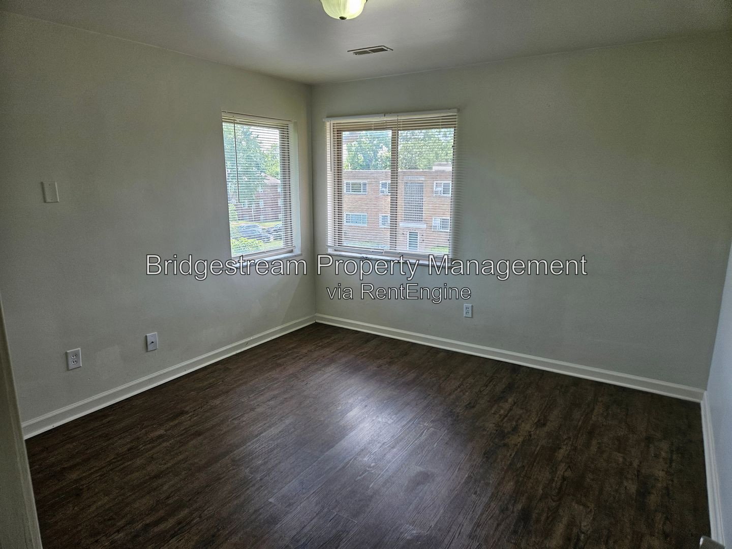 Cozy 2 Bed, 1 Bath Apartment Now Available property image