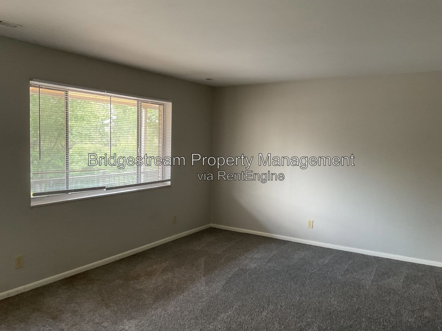 First Months Free Move in Special - Cozy 2 Bed, 1 Bath Apartment Now Available property image