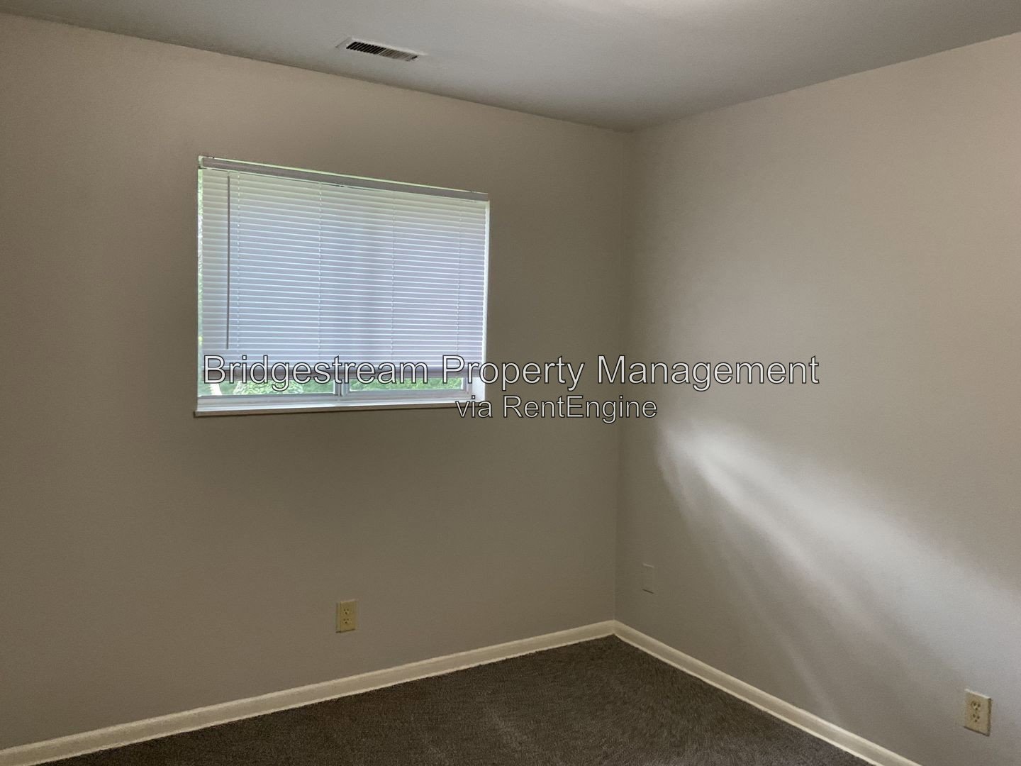 First Months Free Move in Special - Cozy 2 Bed, 1 Bath Apartment Now Available property image