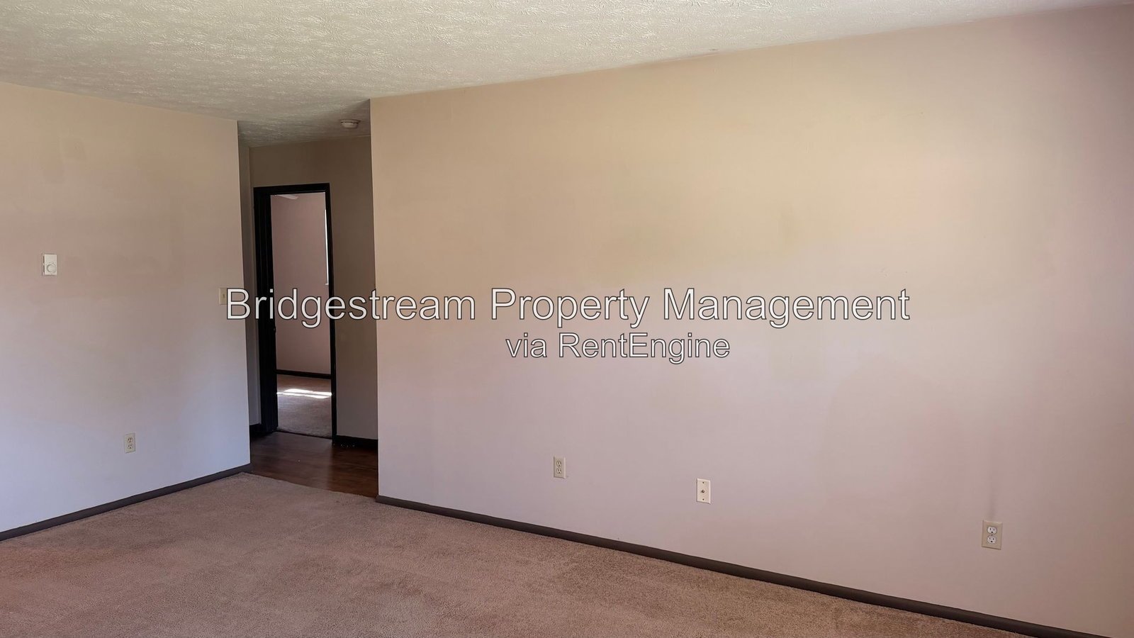 Cozy 2 Bed, 1 Bath Apartment in Germantown property image