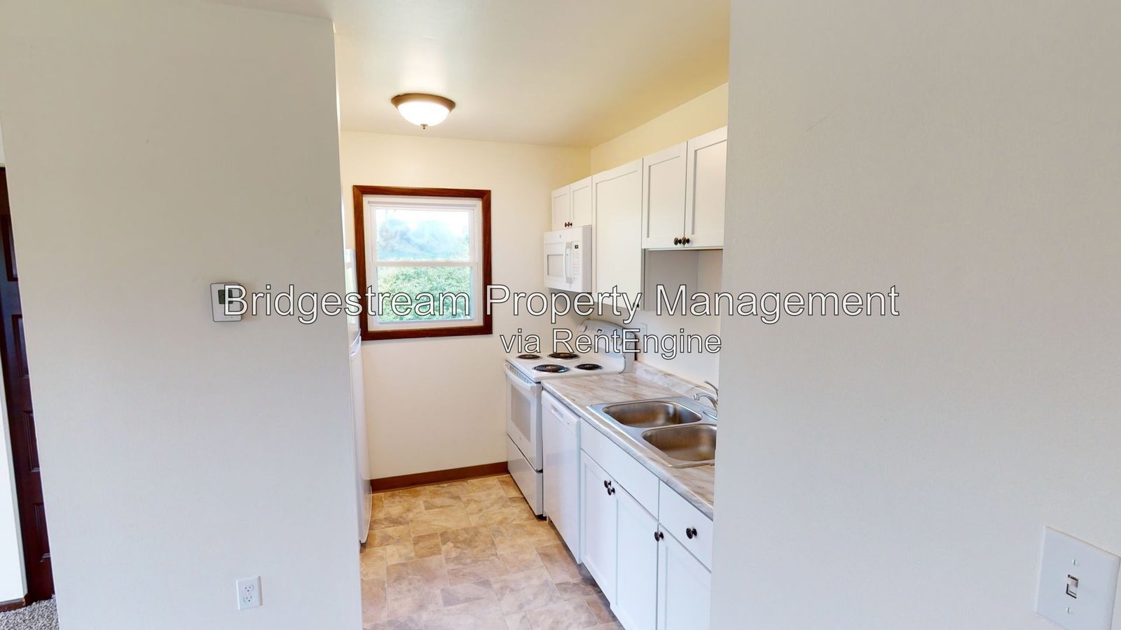 Newly Renovated Studio Apartment! property image