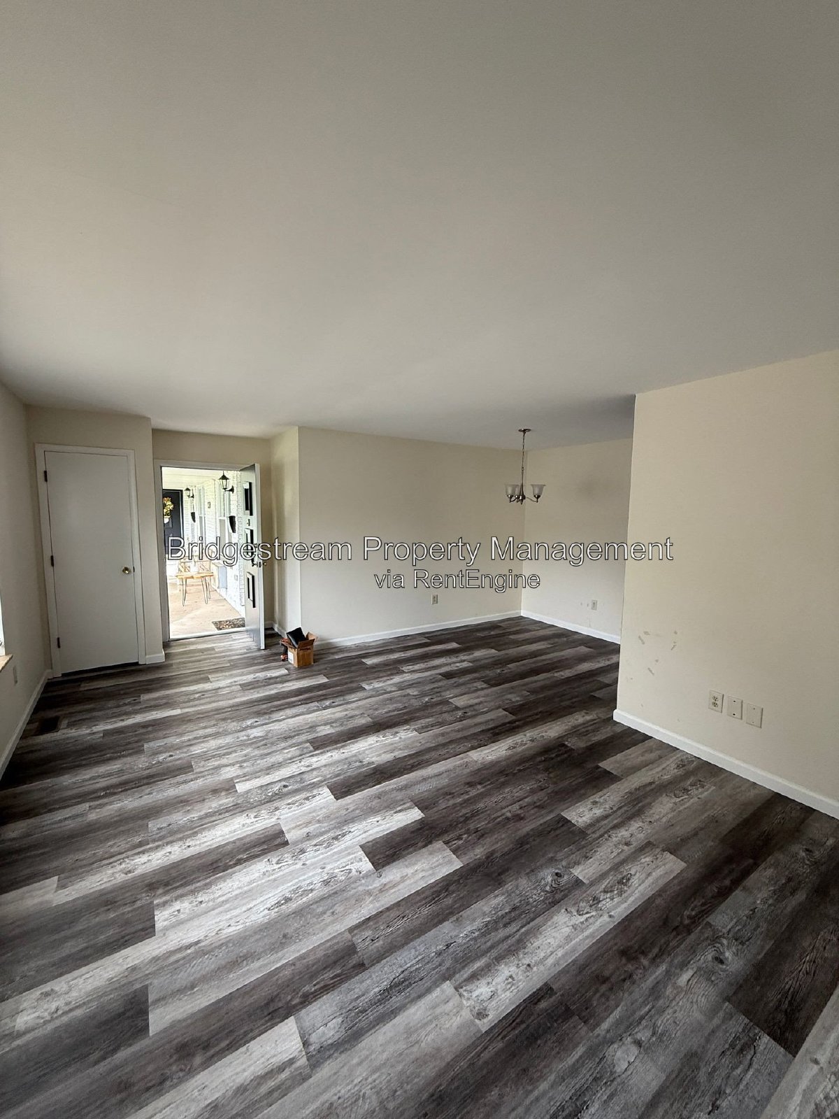 Cozy 1 Bed, 1 Bath Apartment Now Available property image