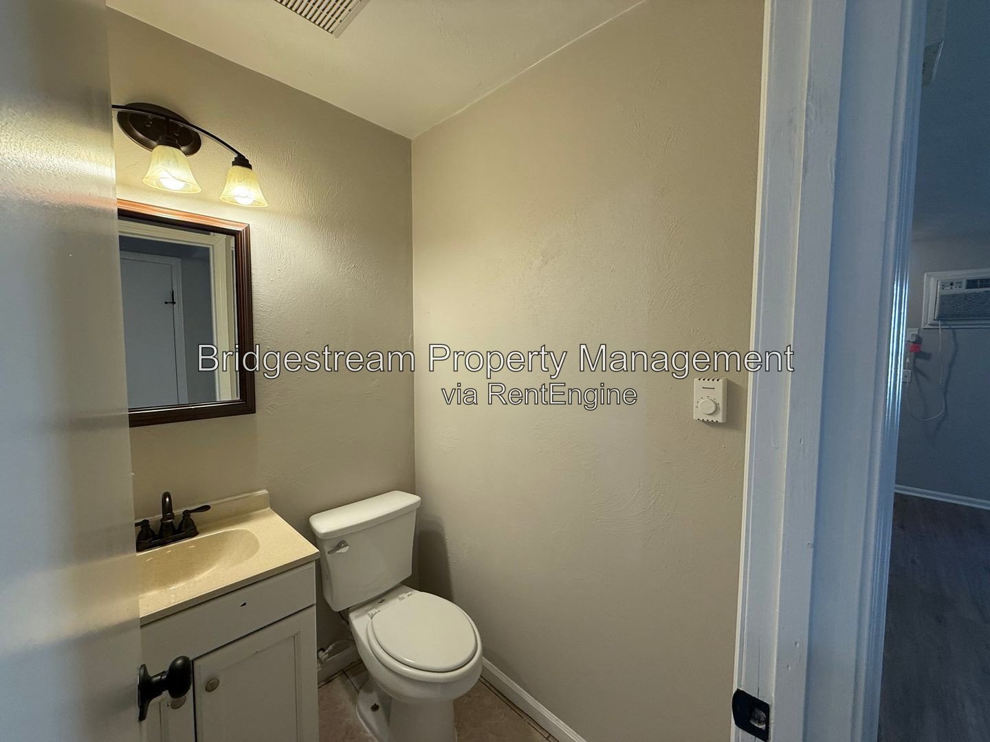 Spacious 2 Bed, 1.5 Bath Townhome in Fairborn property image