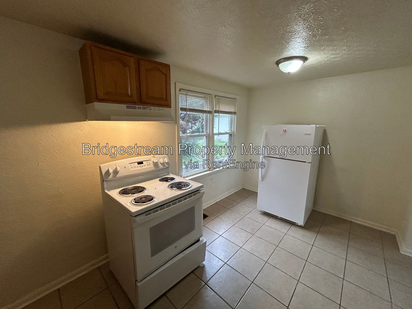 Ground Floor 2 Bed, 1 Bath Unit in Northwest Dayton property image