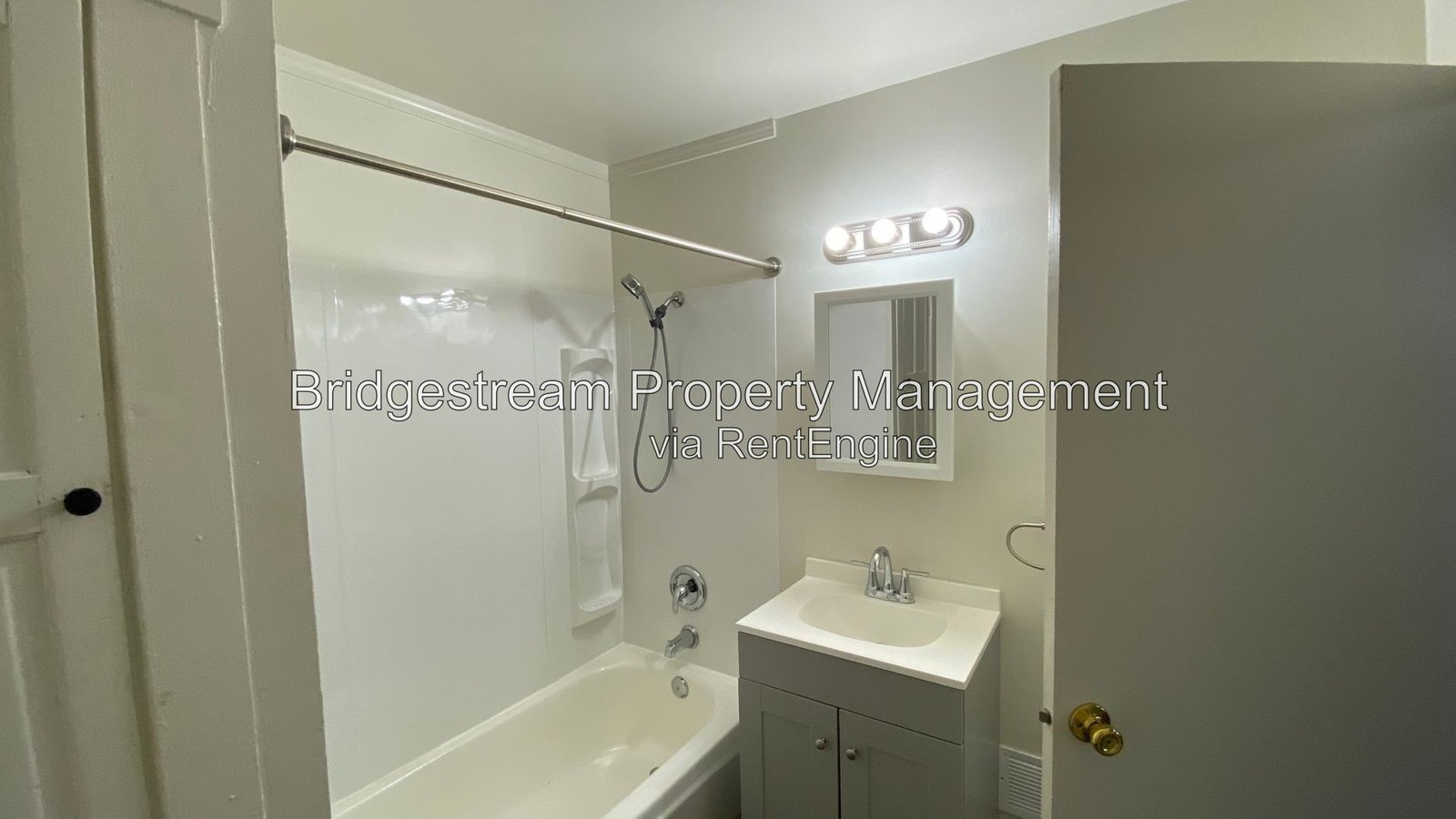 Cozy 2 Bed, 1.5 Bath Home in Dayton property image
