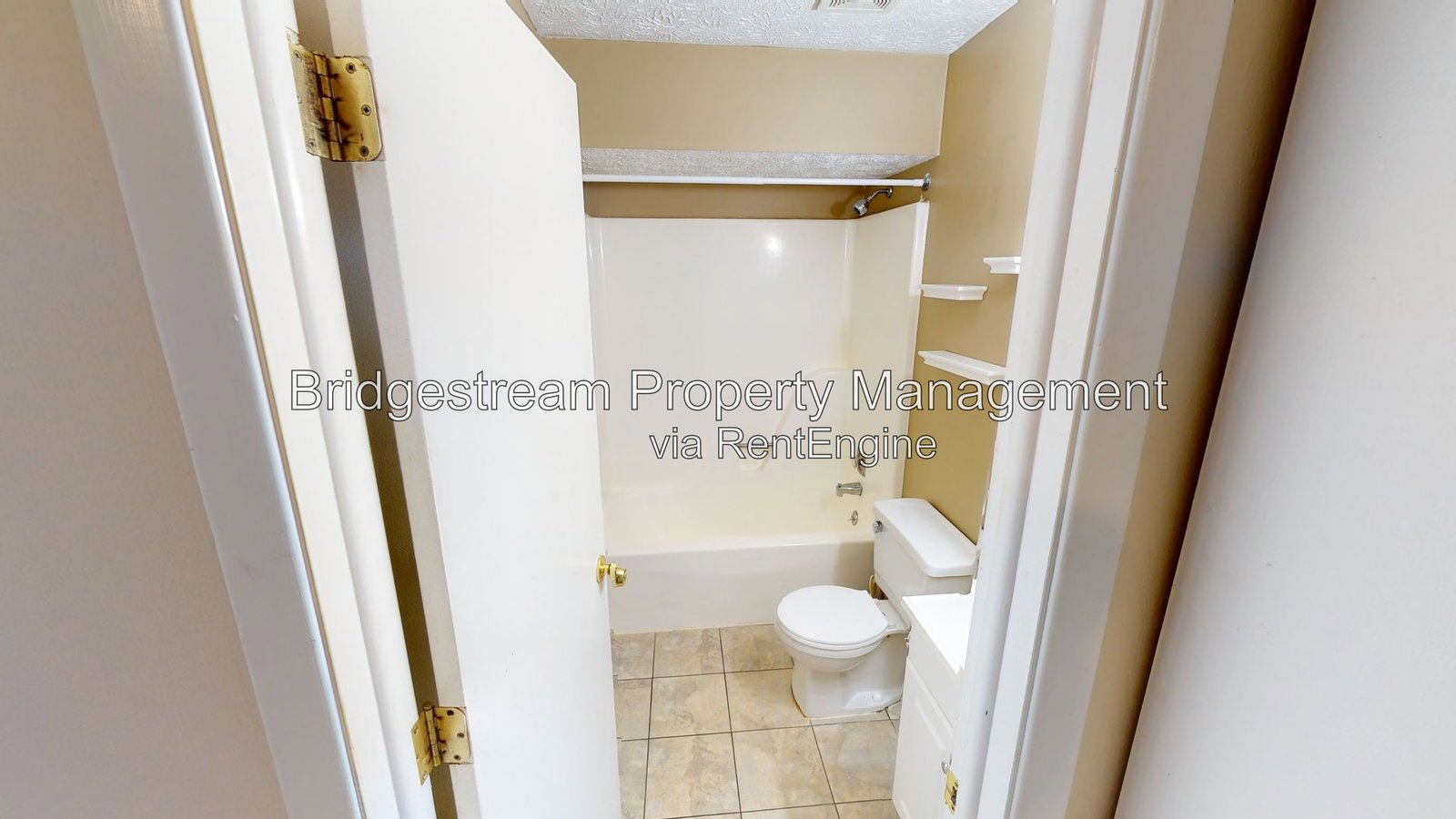 Cozy 2 Bed, 1 Bath Downstairs Unit Coming Soon property image