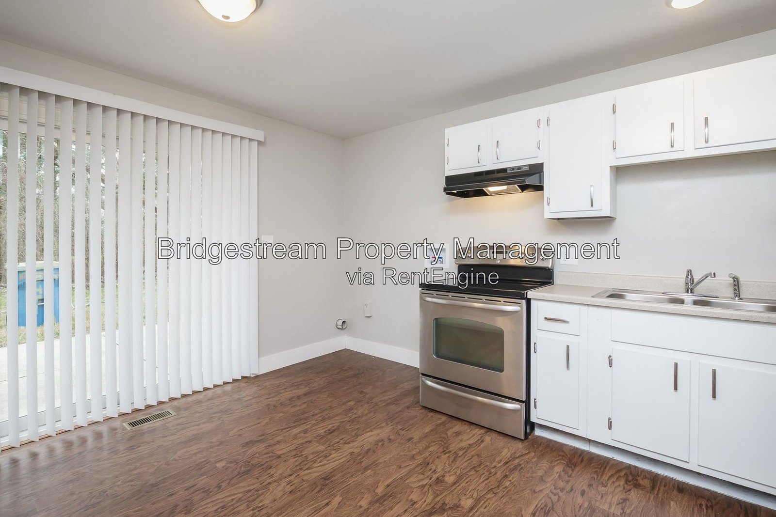 Charming Ranch-Level 2-Bedroom, 1-Bath Unit in Huber Heights property image