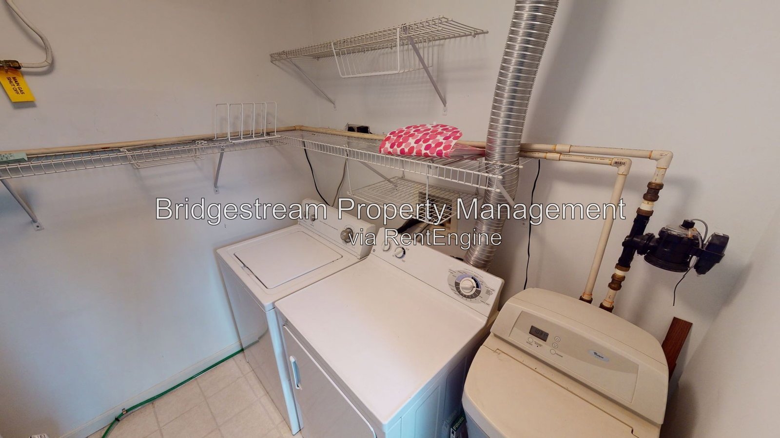 Beautiful 1st Floor 3 Bedroom, 2 Bath Condo with 1 Car Garage in Beavercreek property image