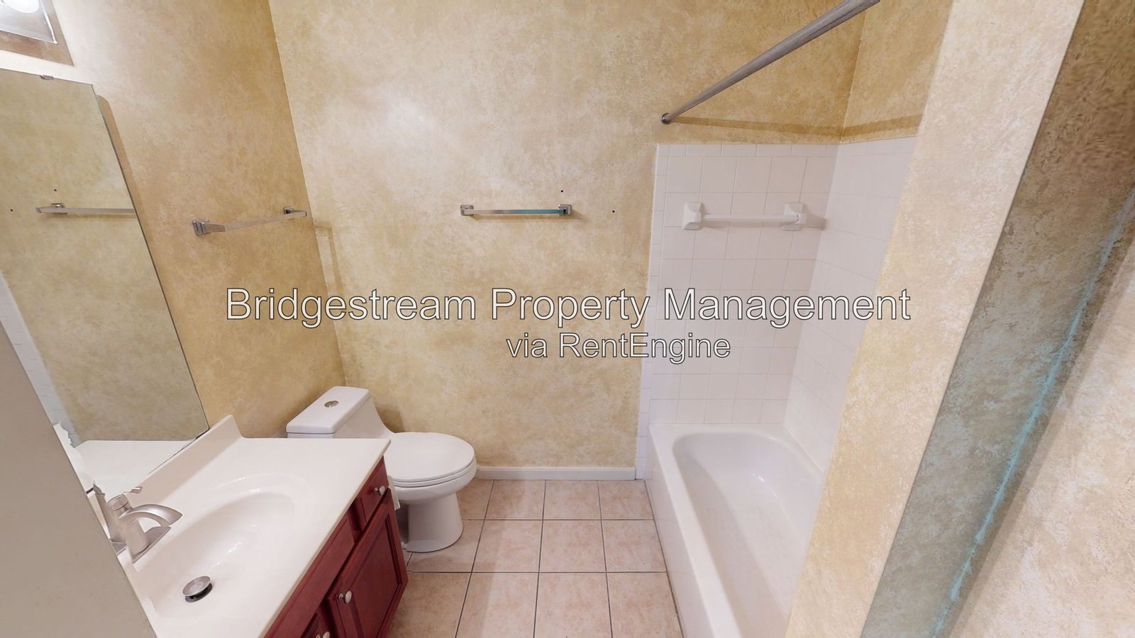 Beautiful 1st Floor 3 Bedroom, 2 Bath Condo with 1 Car Garage in Beavercreek property image