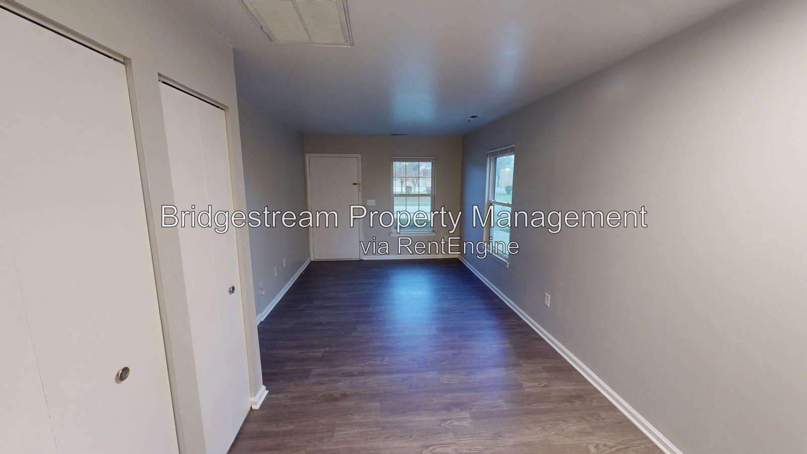 Cozy 1 Bed, 1 Bath Unit in Vandalia Now Available property image