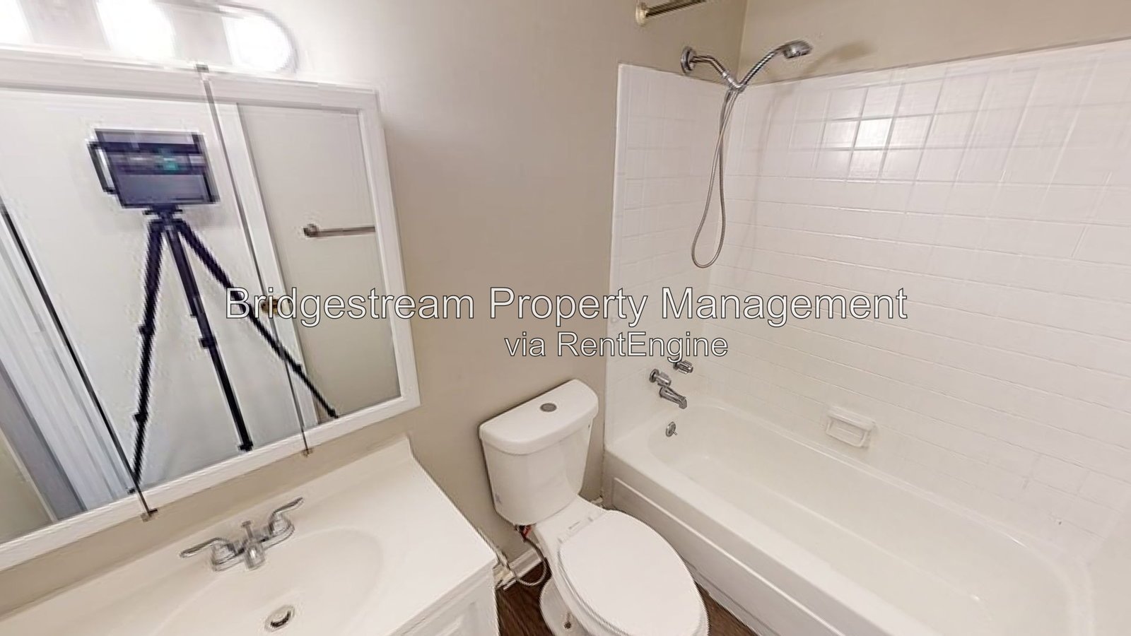 Cozy 1 Bed, 1 Bath Unit in Vandalia Now Available property image