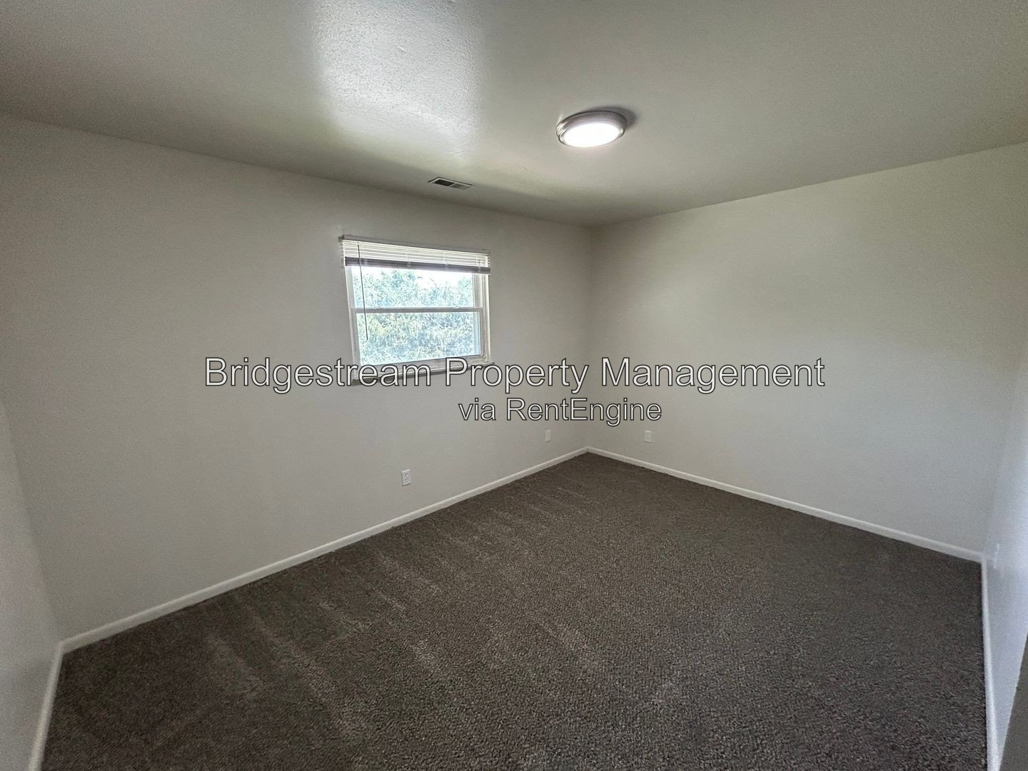 Model Unit-Beautiful 2 Bed, 1 Bath Apartment in Clayton property image