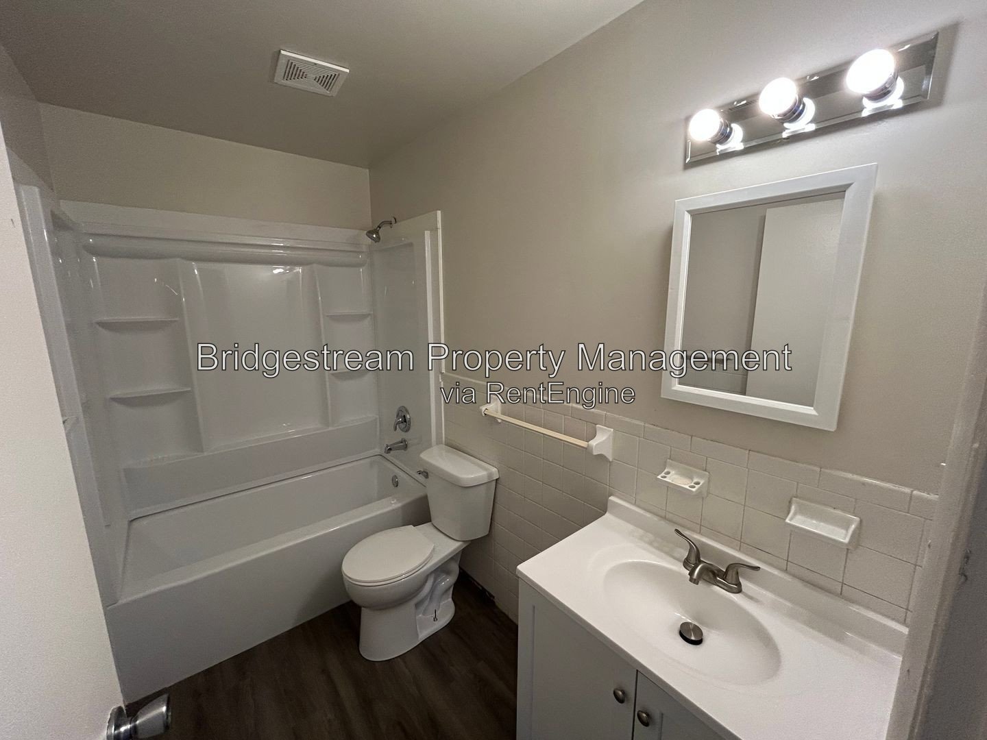 Model Unit-Beautiful 2 Bed, 1 Bath Apartment in Clayton property image