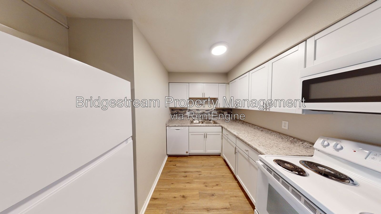 Newly Renovated 2 Bed 1 Bath Apartment In Miamisburg! property image
