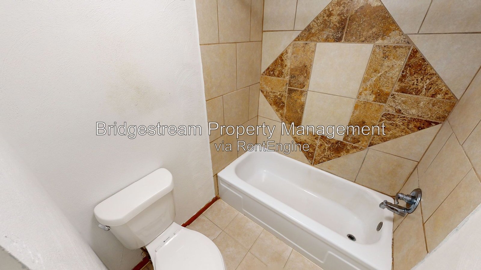 Cozy 1 Bed, 1 Bath Apartment in Englewood property image