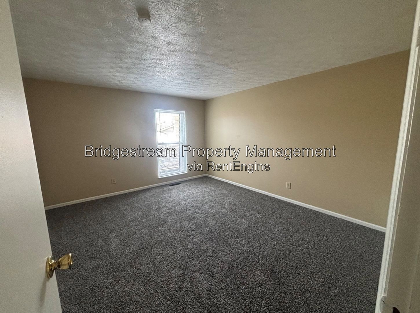 Cozy 2 Bed, 1.5 Bath Townhome in Vandalia property image