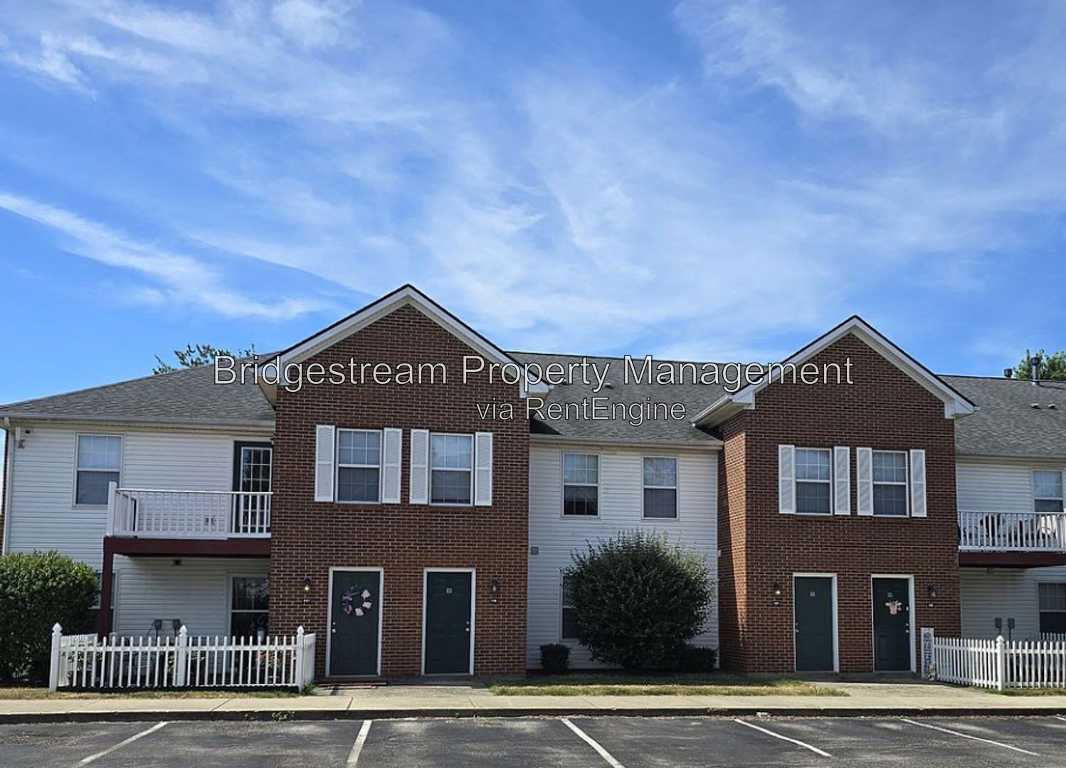 Luxurious 2nd Floor 2 bed 2 bath Apartment property image