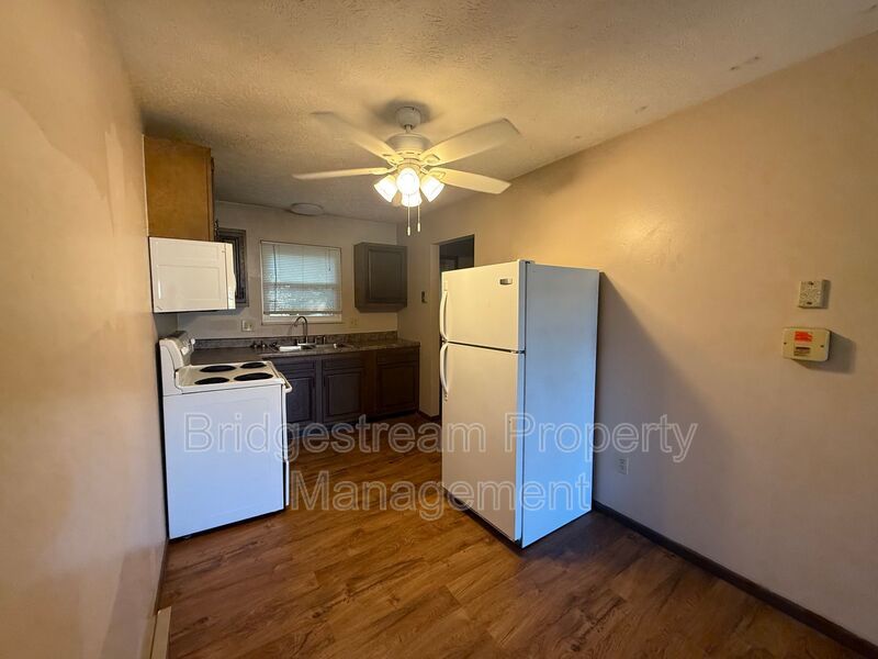 Cozy 2 Bed, 1 Bath Apartment in Germantown property image