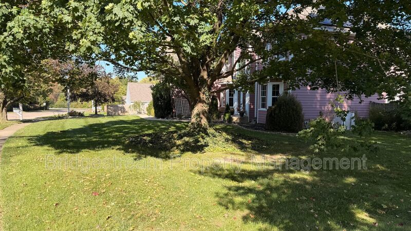 Stunning 4-Bedroom Home with Finished Basement, Movie Theater & Incredible Outdoor Space property image