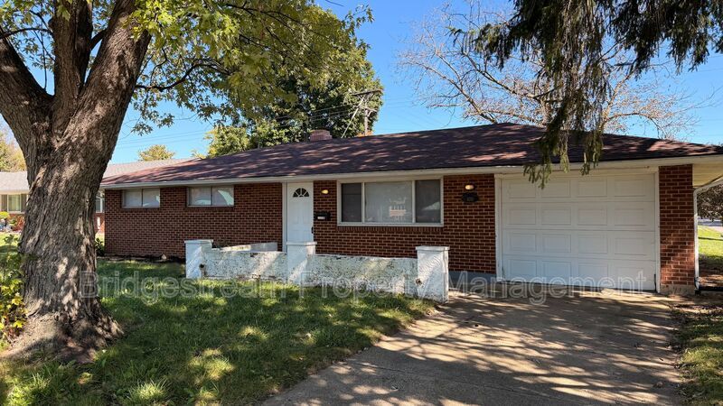 Cozy 3 Bed, 2 Bath Home in Huber Now Available property image