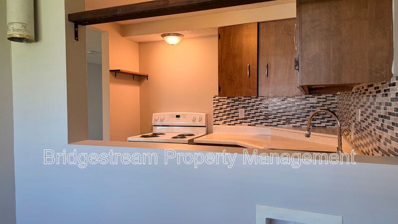 Cozy 3 Bed, 2 Bath Home in Huber Now Available property image