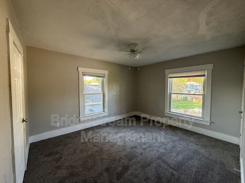 Cozy Duplex in Troy Now Available property image
