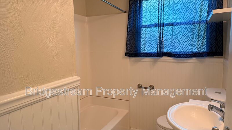 Cozy 3 Bed, 1 Bath Home in Southeast Dayton property image