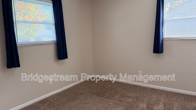Cozy 3 Bed, 1 Bath Home in Southeast Dayton property image