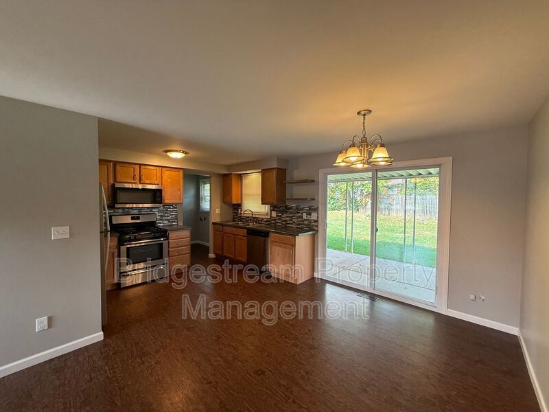 Cozy 3 Bed, 2 Bath Home in Vandalia Now Available property image